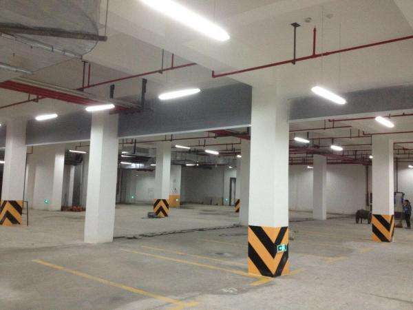 防火玻璃挡烟垂壁多少钱一平米